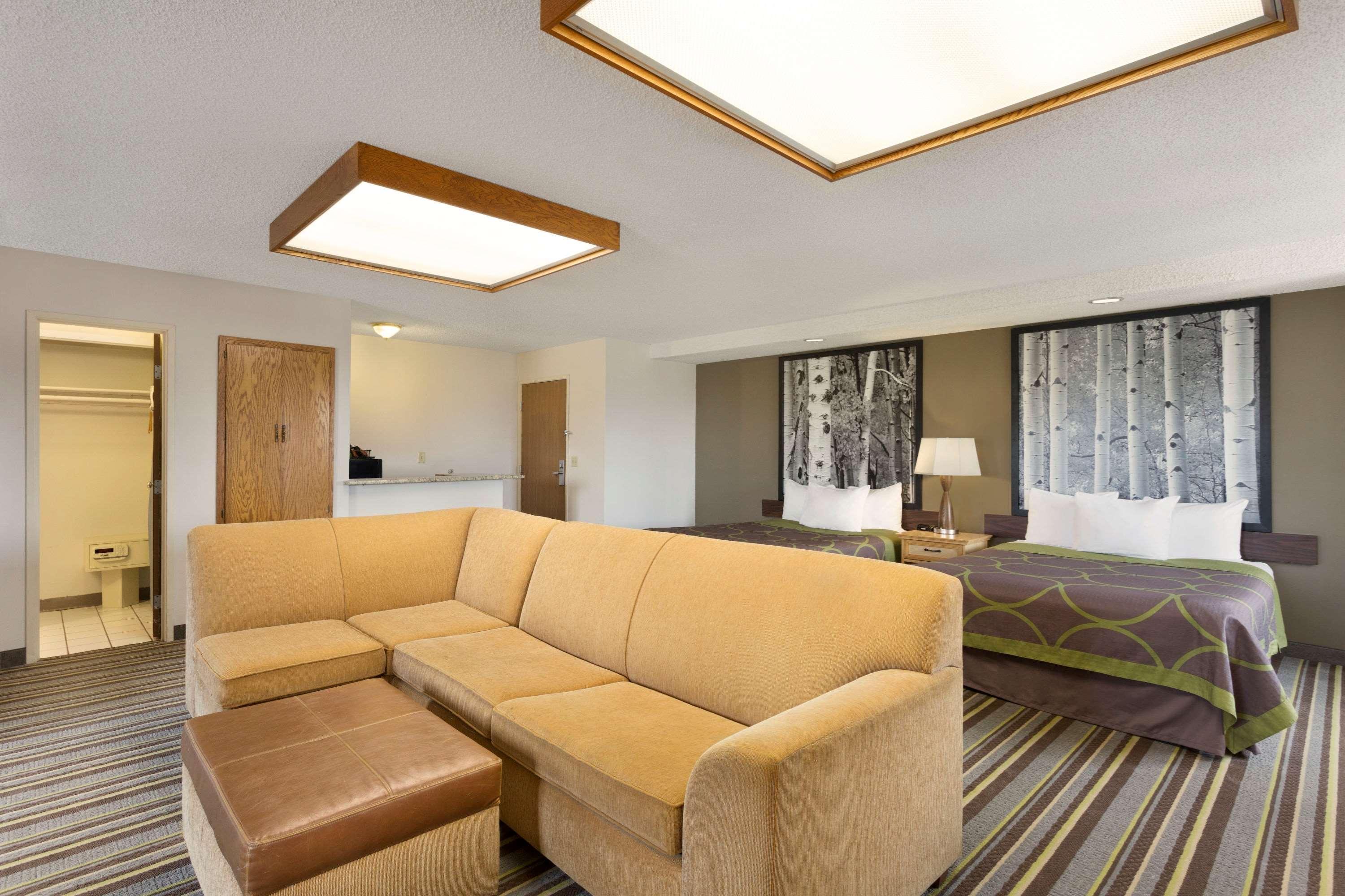 Super 8 By Wyndham Westminster Denver North Exterior photo